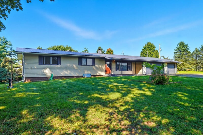 2518 State Road 87, Cushing, WI 54006