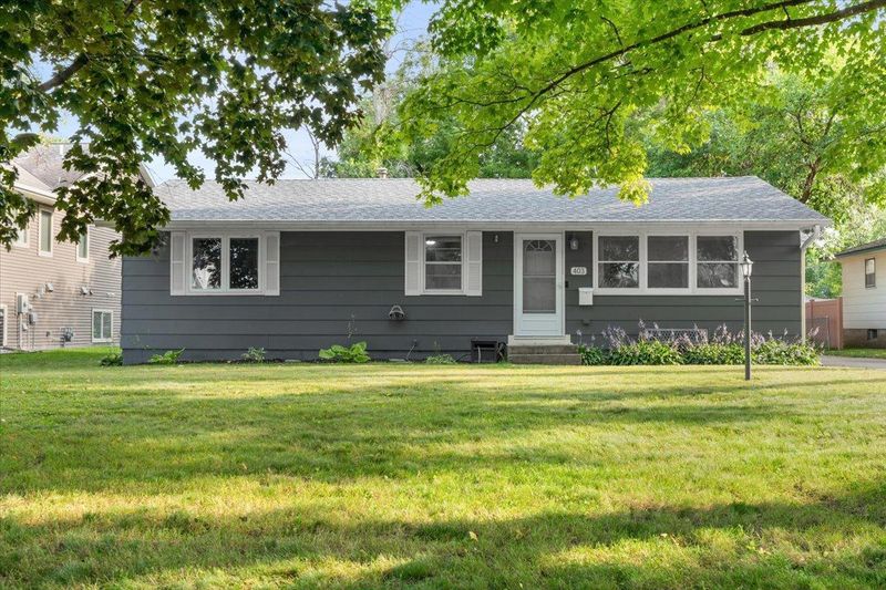 403 13th St W, Hastings, MN 55033