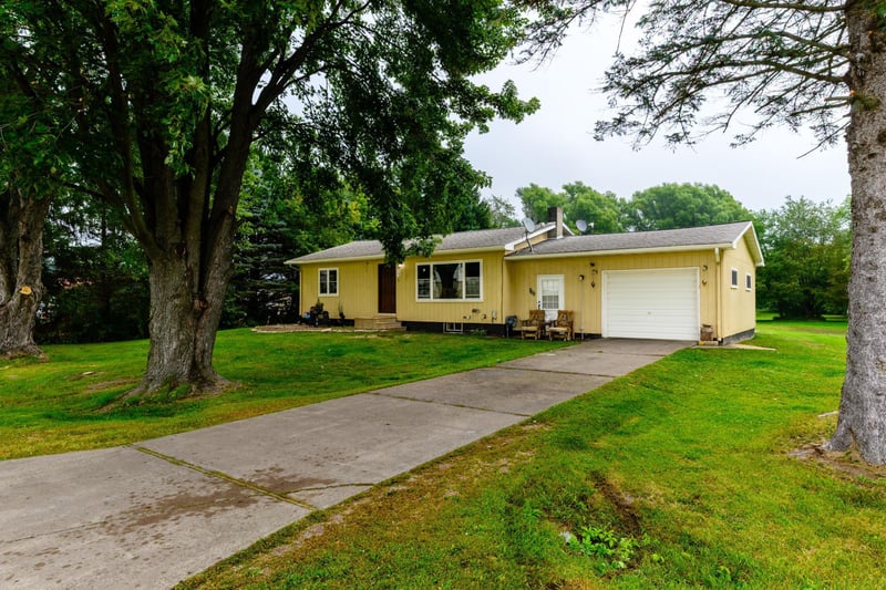 720 S Spring St, Augusta, WI 54722