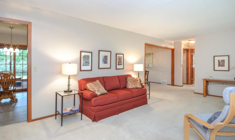 11220 7th St NE, Blaine, MN 55434