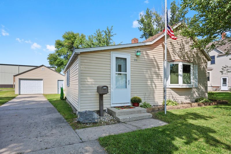 811 13th St N, Benson, MN 56215