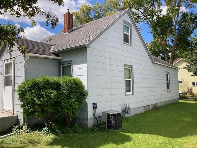 810 Church St, Benson, MN 56215