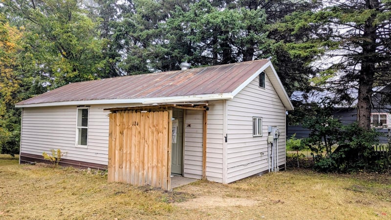 124 Mcdougal Ave NW, Bagley, MN 56621