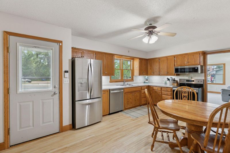 425 Elm St W, Norwood Young America, MN 55368