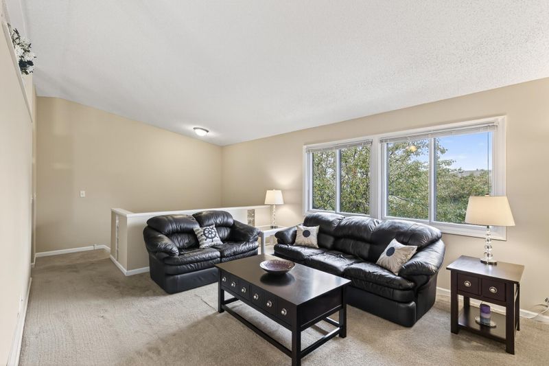 4401 Clover Ln #B, Eagan, MN 55122