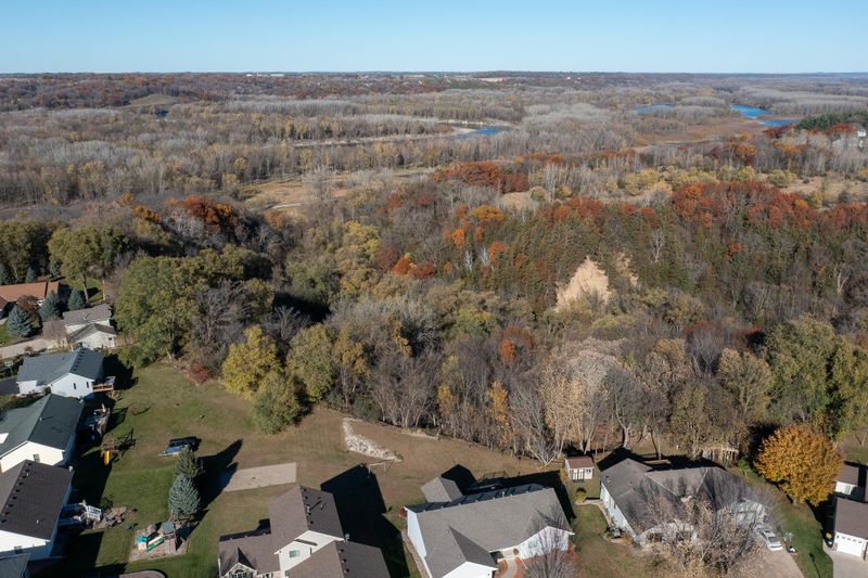 714 E Beaver St, Belle Plaine, MN 56011