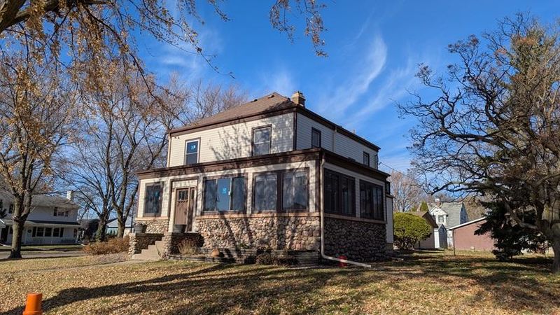 209 Oak Ave SW, Montgomery, MN 56069
