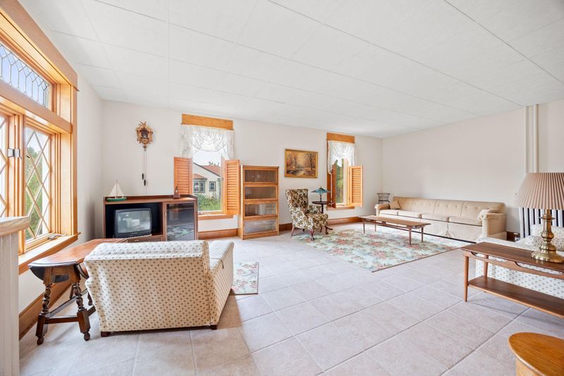 201 3rd St N, Delano, MN 55328