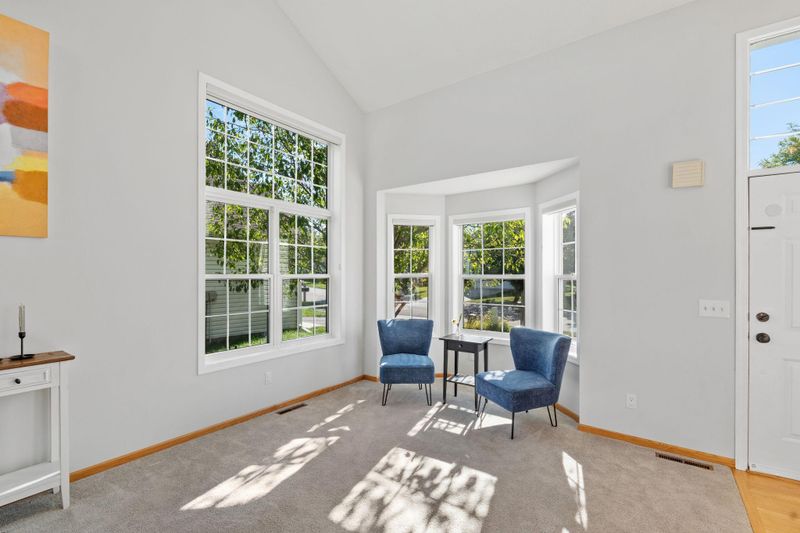 9126 Olive Ln N, Maple Grove, MN 55311