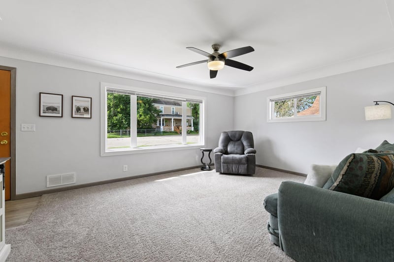 217 2nd St NW, Mayer, MN 55360