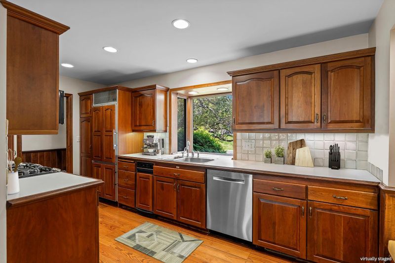 9401 W 14th St, Saint Louis Park, MN 55426