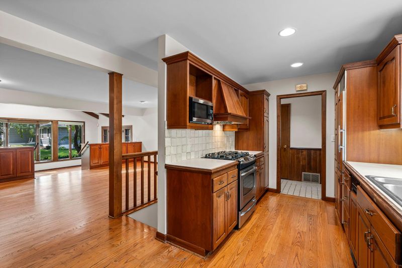 9401 W 14th St, Saint Louis Park, MN 55426
