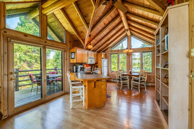8329 Stump Lake Dr NE, Bemidji, MN 56601