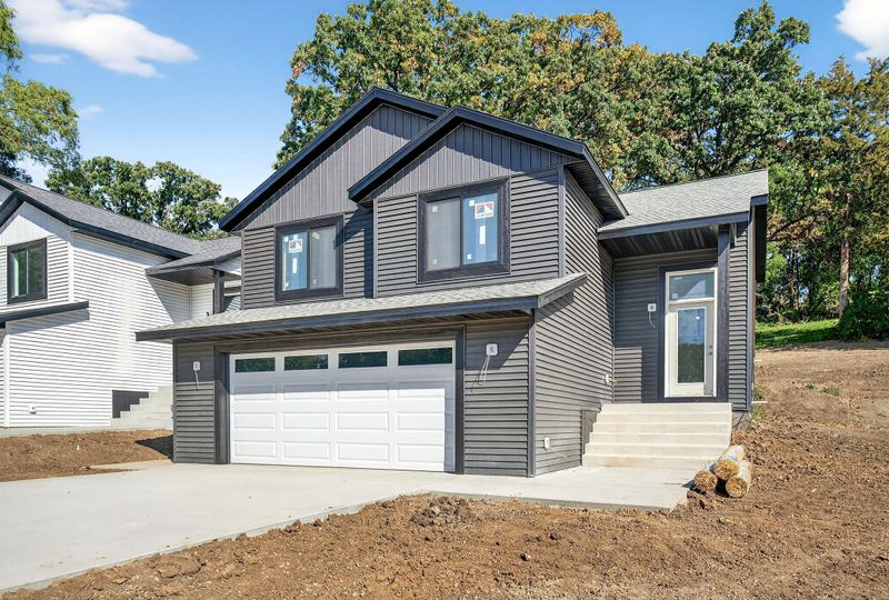217 20th St SW, Rochester, MN 55902
