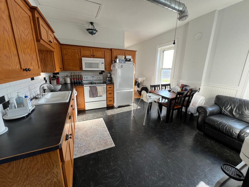 407 Elm Ave, Waverly, MN 55390