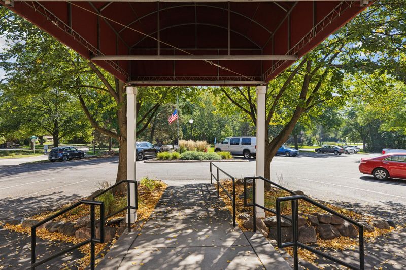 3150 Glen Oaks Ave #210A, White Bear Lake, MN 55110