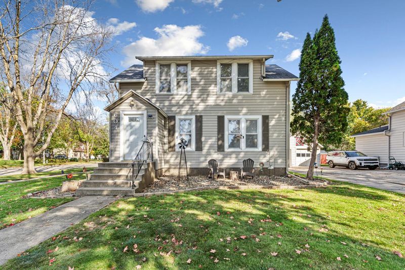 604 2nd St NE, Faribault, MN 55021