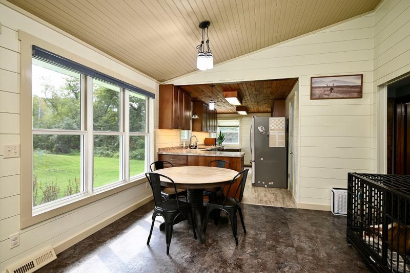 24333 County Road 7, Winona, MN 55987