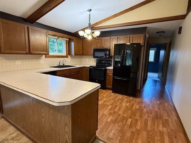1500 River Rd, Windom, MN 56101