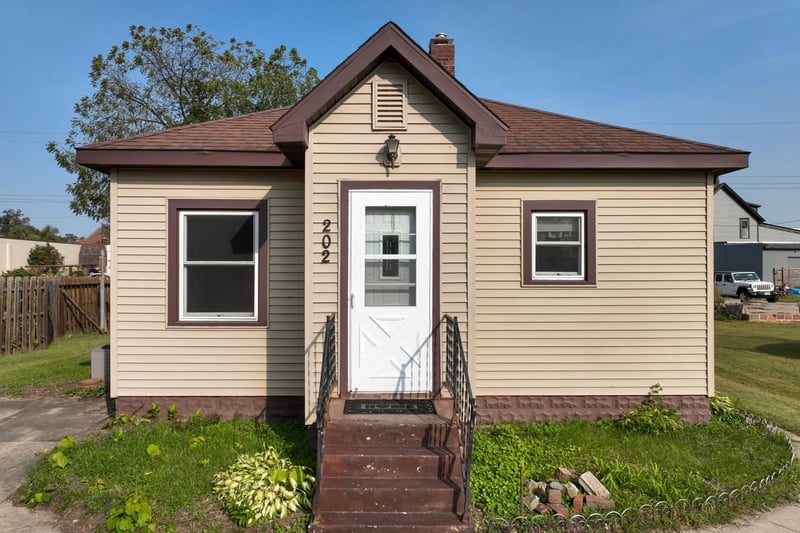 202 6th Ave N, Strum, WI 54770