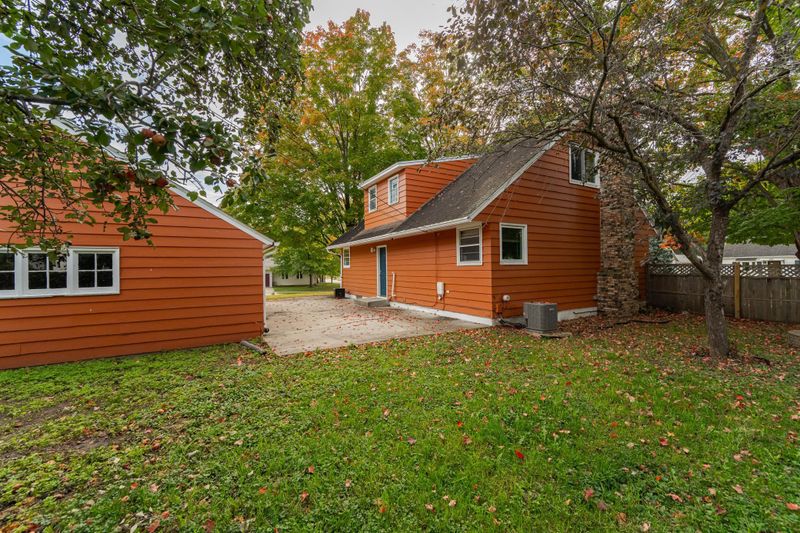 507 14th St NW, Rochester, MN 55901