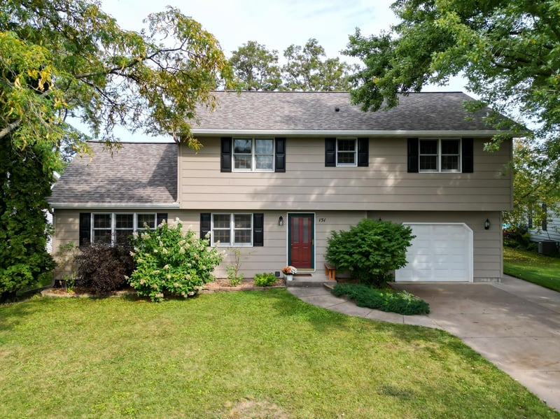 151 W Hawthorn St, Strum, WI 54770