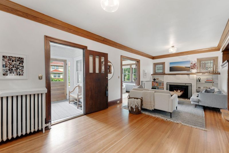 4143 Garfield Ave, Minneapolis, MN 55409