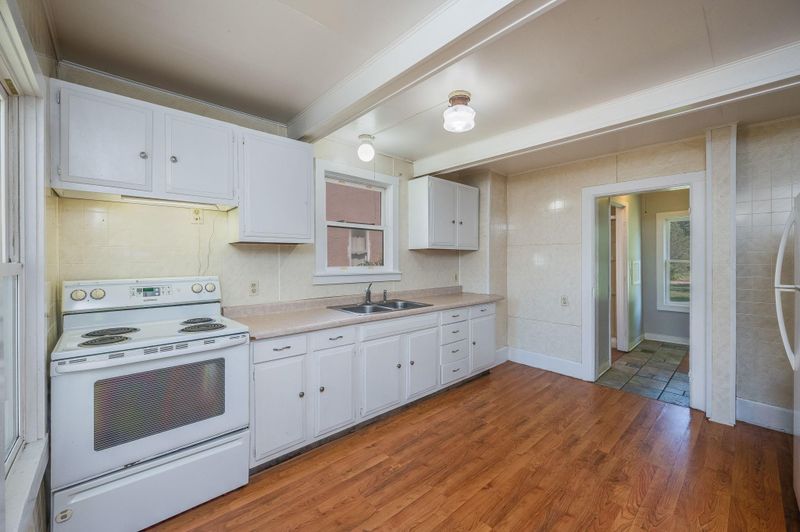 227 S Elm St, Fairmont, MN 56031