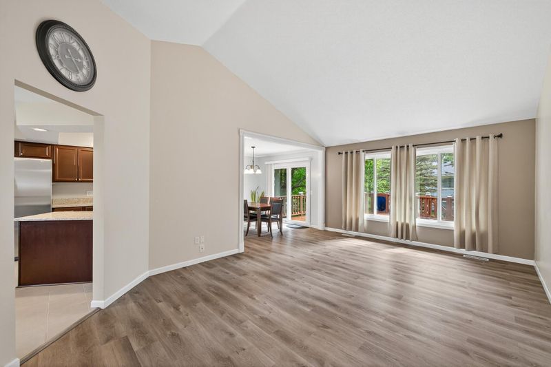 3986 Flowerfield Rd, Circle Pines, MN 55014