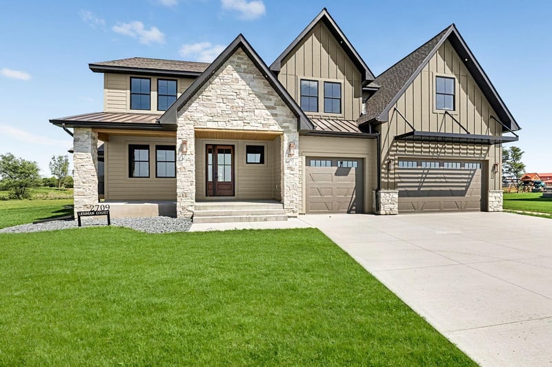 2709 Lehman Ct, Sartell, MN 56377
