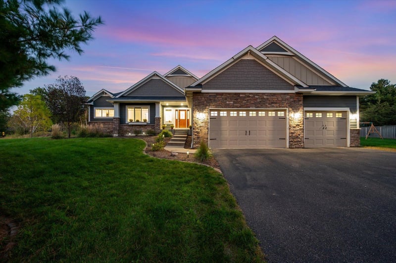 19237 Meadowridge Ln N, Marine On Saint Croix, MN 55047