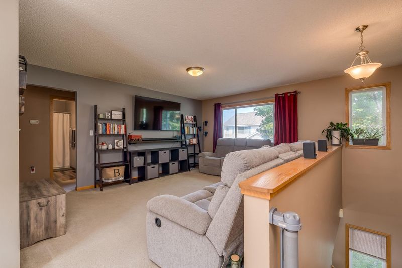 248 Tanager Pa, Mankato, MN 56001
