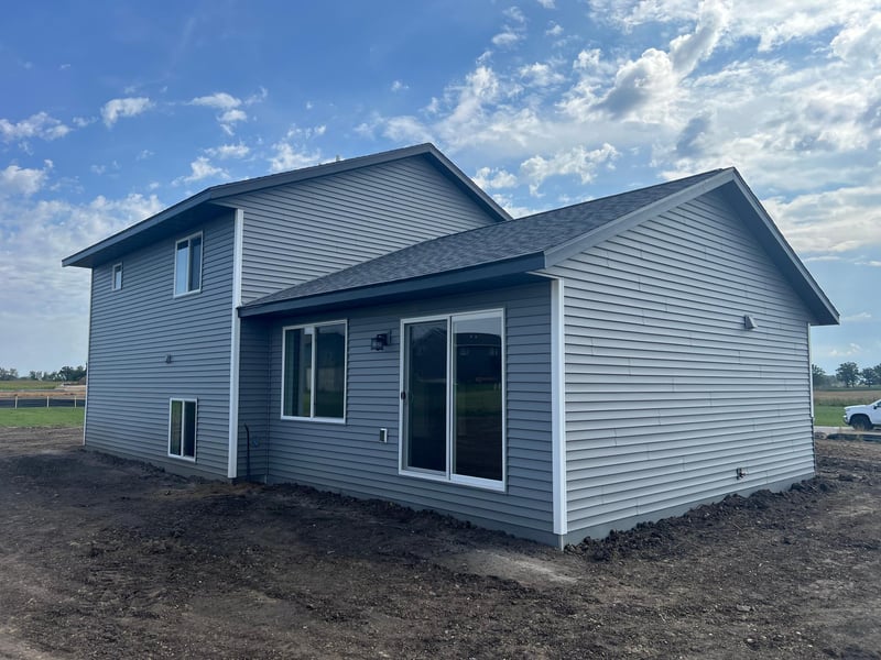 311 11th St SE, Freeport, MN 56331