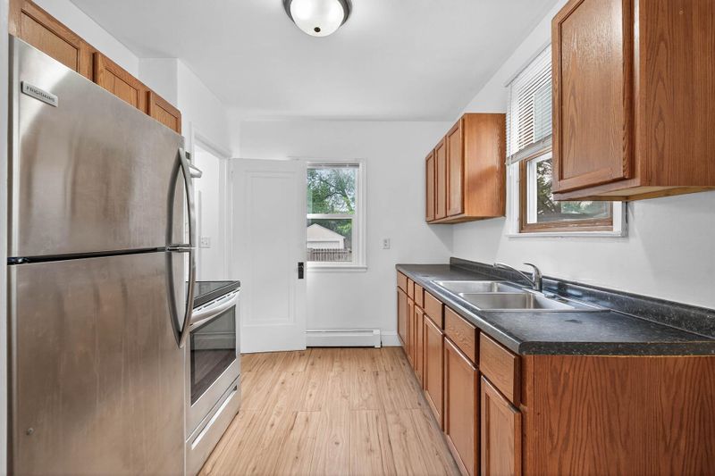 2610 Humboldt Ave N, Minneapolis, MN 55411
