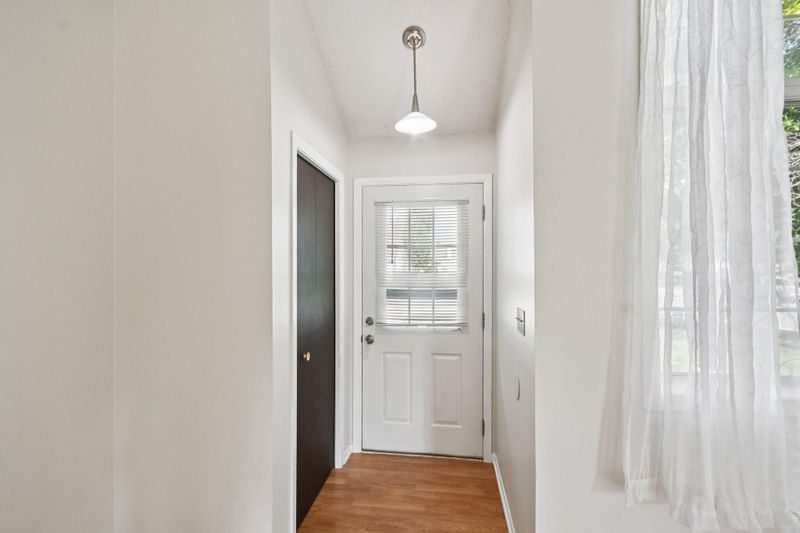 4155 Durham Ct #61, Eagan, MN 55122