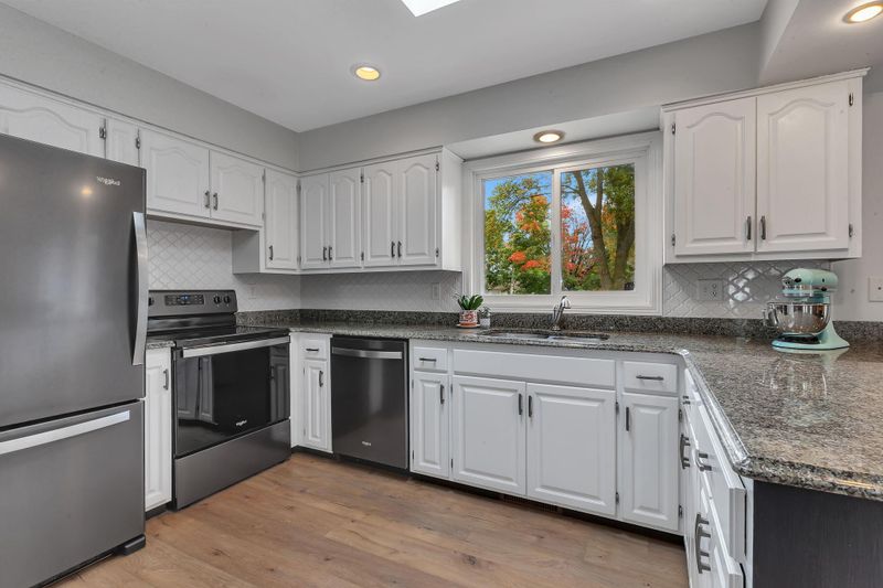 4239 Otley Rd, Saint Cloud, MN 56303