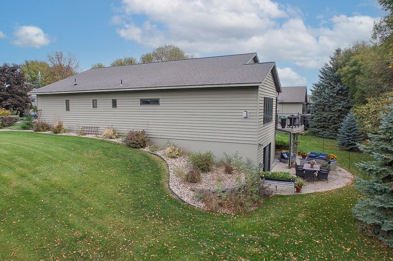 202 River Oaks Dr, Cold Spring, MN 56320