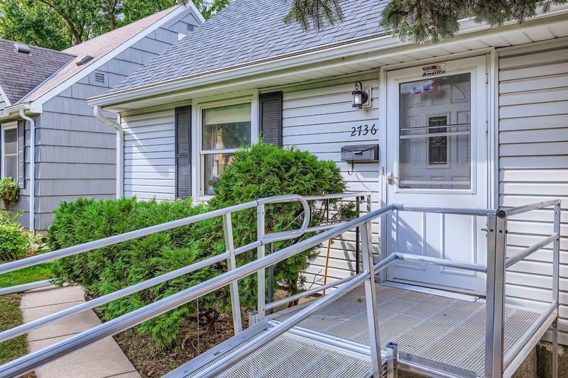2736 Brunswick Ave S, Saint Louis Park, MN 55416