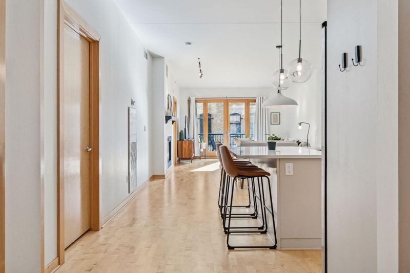 401 N 2nd St #5207, Minneapolis, MN 55401