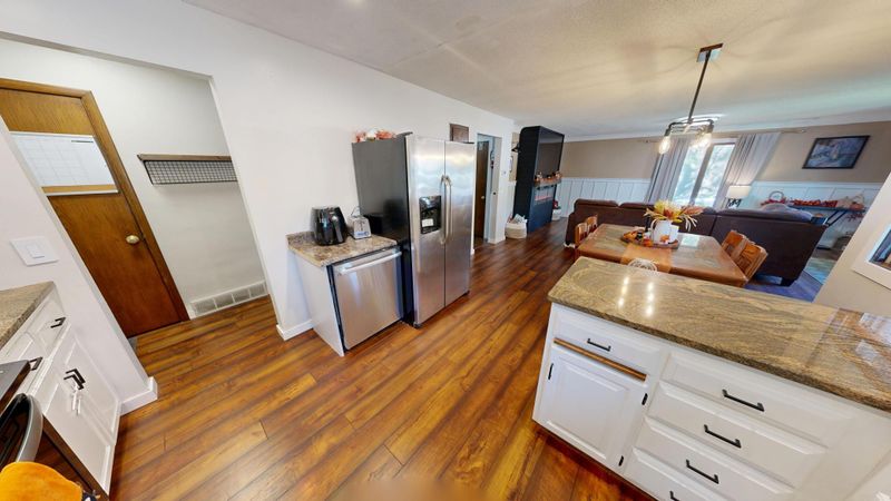 153 Central Ave S, Richmond, MN 56368