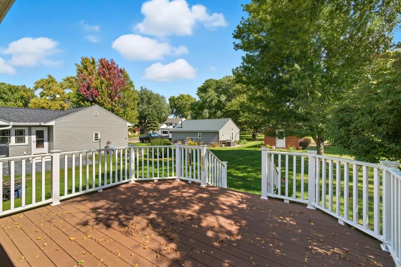 1007 5th St S, Saint James, MN 56081