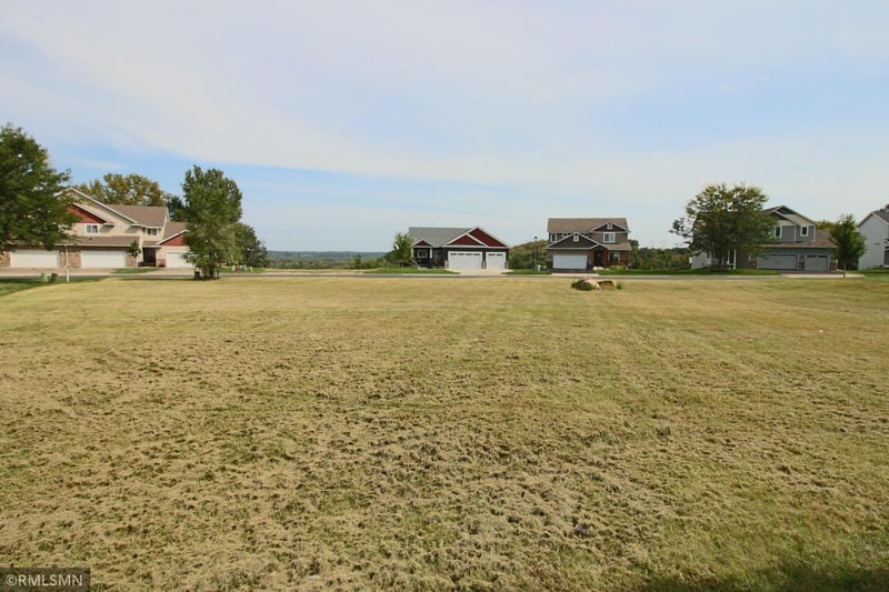 2422 Rushmore Rd, Hastings, MN 55033