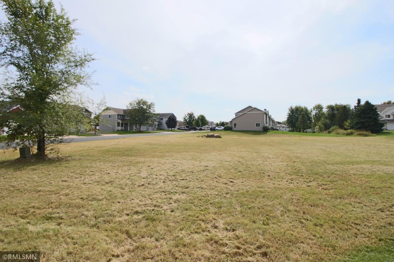 2452 Rushmore Rd, Hastings, MN 55033