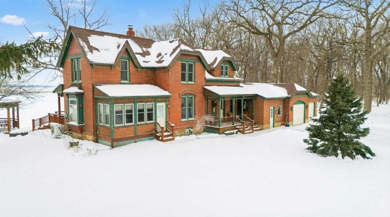 17395 540th Ave, Austin, MN 55912
