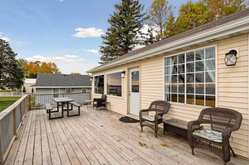 7919 Us Highway 169, Garrison, MN 56450