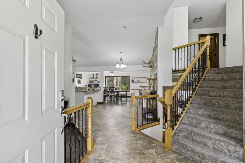 9459 Jamestown St NE, Blaine, MN 55449