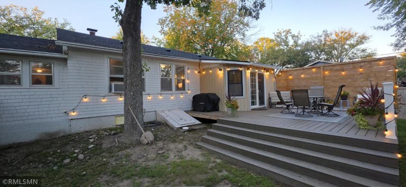 655 2nd Ave NW, Milaca, MN 56353