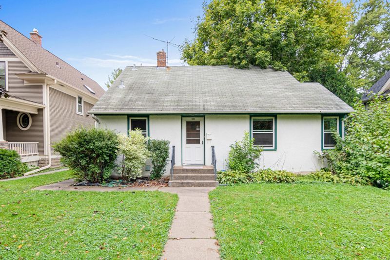 191 Vernon St, Saint Paul, MN 55105