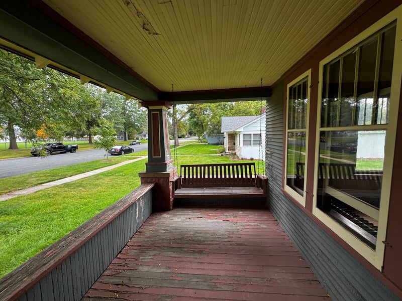221 N Dallas St, River Falls, WI 54022