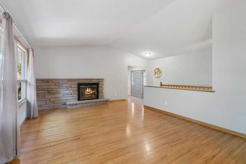 3551 Wisconsin Ave N, New Hope, MN 55427